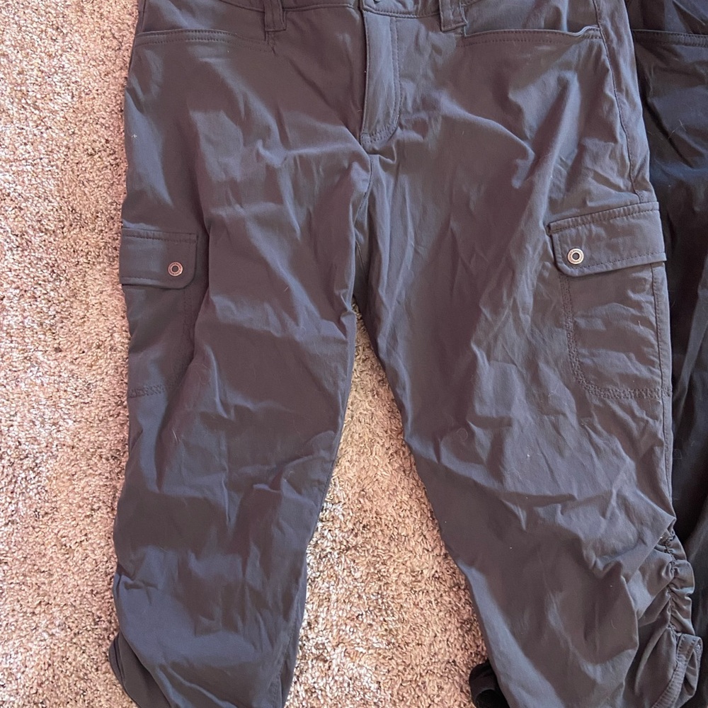 Eddie Bauer Women's Cargo Capri bundle (2) - Picture 3 of 5